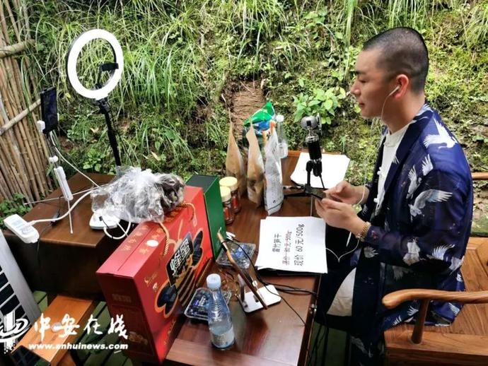 “帶貨”帶到斷貨！七位駐村第一書記組團夸家底（附中獎名單）